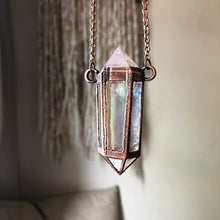 Load image into Gallery viewer, Large Angel Aura Point Lantern Neckalce - Ready to Ship
